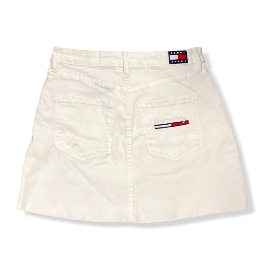 Tommy Hilfiger NEW Women's White Denim Skirt, Size XL - Picture 2 of 2